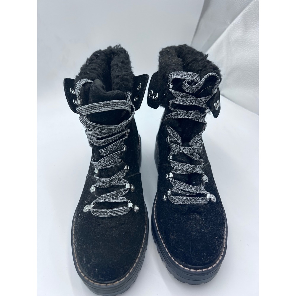 Time and Tru Womens Black Faux Suede Hiker Boots Faux Fur Lined Lug Sole Size 6